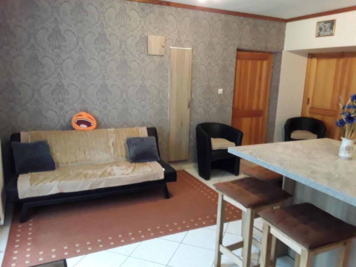 Chambres D'Hotes Au Vieux Moulin Entre Sarreguemine Et Bitche Rahling Ngoại thất bức ảnh